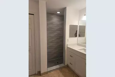 301 SW 14th Pl, Cape Coral, FL 33991 - Photo 9