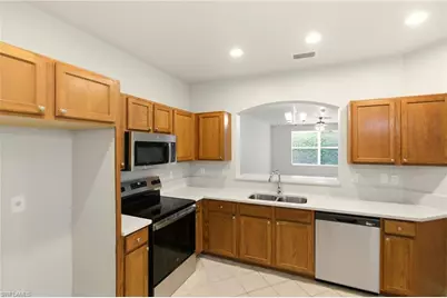 9642 Roundstone Cir, Fort Myers, FL 33967 - Photo 9