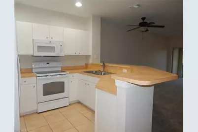 1334 Weeping Willow Ct, Cape Coral, FL 33909 - Photo 7