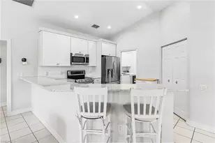 11195 Callaway Greens Dr, Fort Myers, FL 33913 - Photo 7