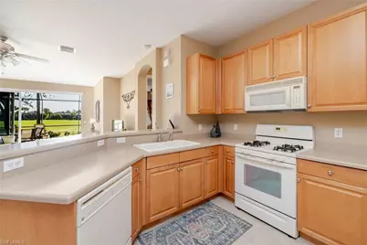 9295 Aviano Dr, Fort Myers, FL 33913 - Photo 5