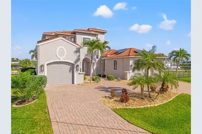 123 SW 53rd St, Cape Coral, FL 33914 - Photo 5