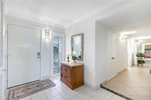 200 Periwinkle Way, Sanibel, FL 33957 - Photo 5