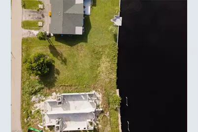 3806 SE 12th Ave, Cape Coral, FL 33904 - Photo 13