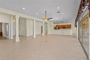 8429 Laurel Lakes Blvd, Naples, FL 34119 - Photo 5