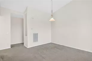 11865 Bayport Ln, Fort Myers, FL 33908 - Photo 7