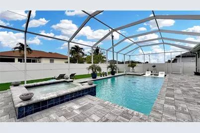 921 NE 13th Ave, Cape Coral, FL 33909 - Photo 3