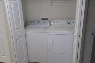 137 Milwaukee Blvd, Lehigh Acres, FL 33974 - Photo 7