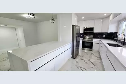 238 SE 46th Ln, Cape Coral, FL 33904 - Photo 11