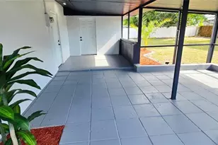 238 SE 46th Ln, Cape Coral, FL 33904 - Photo 35