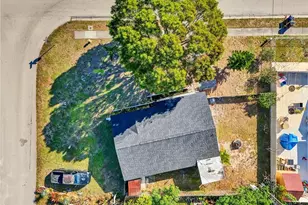 853 Java Plum Ave, North Fort Myers, FL 33903 - Photo 7