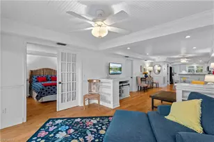 320 14th Ave S, Naples, FL 34102 - Photo 11