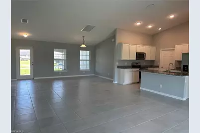 3756 NE 13th Pl, Cape Coral, FL 33909 - Photo 7