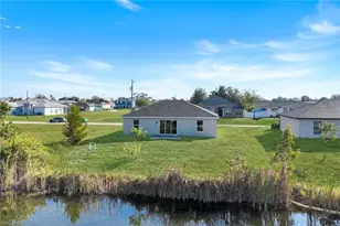 1734 NW 6th Pl, Cape Coral, FL 33993 - Photo 23