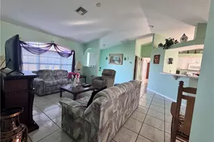 1118 SE 5th Pl, Cape Coral, FL 33990 - Photo 11