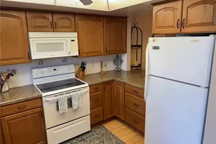 16340 Dublin Cir, Fort Myers, FL 33908 - Photo 5