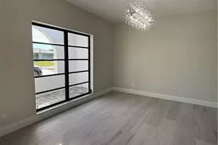 711 SE 33rd Terrace, Cape Coral, FL 33904 - Photo 7