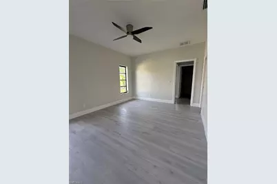 711 SE 33rd Ter, Cape Coral, FL 33904 - Photo 19