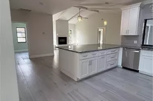 711 SE 33rd Terrace, Cape Coral, FL 33904 - Photo 9