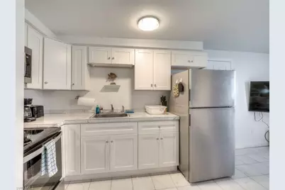 130-132 Delmar Ave, Fort Myers Beach, FL 33931 - Photo 13