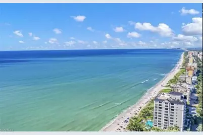 547 Beachwalk Cir, Naples, FL 34108 - Photo 15