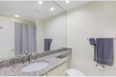 547 Beachwalk Cir, Naples, FL 34108 - Photo 13