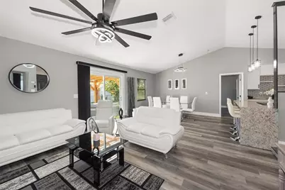 2821 NE 4th Pl, Cape Coral, FL 33909 - Photo 7