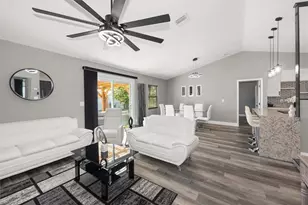 2821 NE 4th Pl, Cape Coral, FL 33909 - Photo 7