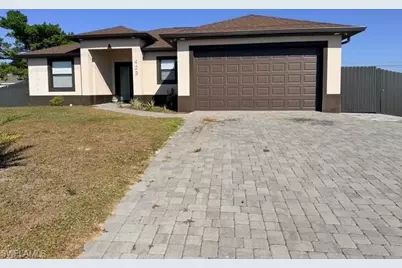 423 Kismet Pkwy E, Cape Coral, FL 33909 - Photo 35