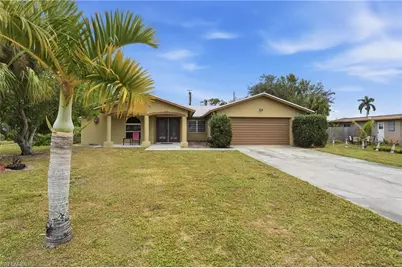 5541 Winkler Rd, Fort Myers, FL 33919 - Photo 5