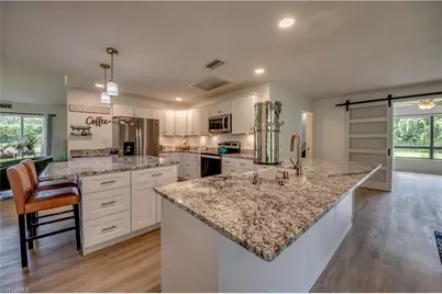 16552 Bear Cub Ct, Fort Myers, FL 33908 - Photo 3