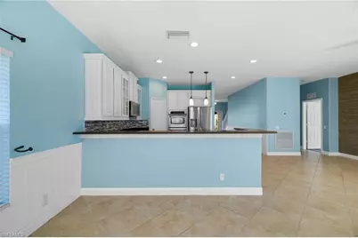 2201 Cape Heather Cir, Cape Coral, FL 33991 - Photo 15