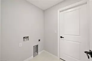 3078 NW 4th Pl, Cape Coral, FL 33993 - Photo 17