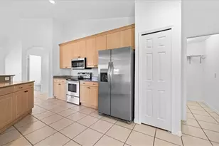 1225 SW 38th Terrace, Cape Coral, FL 33914 - Photo 11