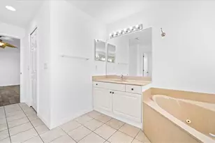 1225 SW 38th Terrace, Cape Coral, FL 33914 - Photo 15