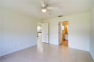 1310 NE 2nd Pl, Cape Coral, FL 33909 - Photo 23