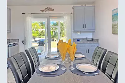 1220 Junonia St #B1, Sanibel, FL 33957 - Photo 9