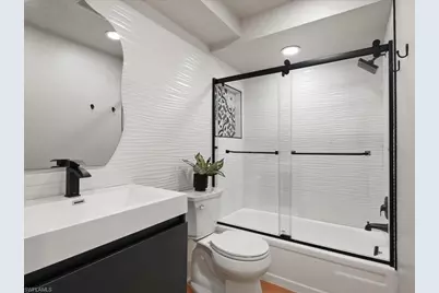 1046 Sperling Ave, Naples, FL 34103 - Photo 13