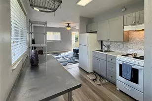 8061 Country Rd, Fort Myers, FL 33919 - Photo 7