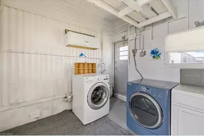 952 Days Ln, North Fort Myers, FL 33917 - Photo 23