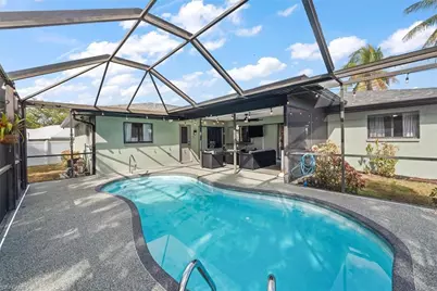 1702 SE 5th Ct, Cape Coral, FL 33990 - Photo 19