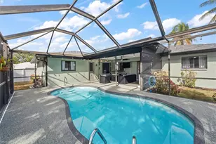 1702 SE 5th Ct, Cape Coral, FL 33990 - Photo 19