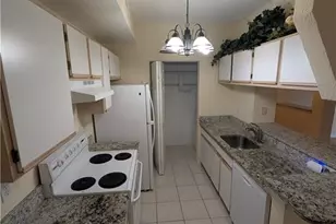 6481 Aragon Way, Fort Myers, FL 33966 - Photo 9