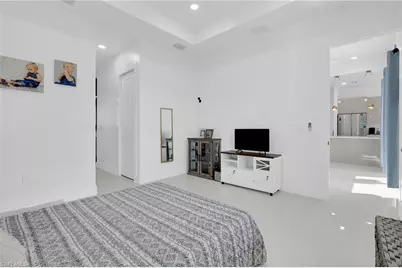 2250 10th Ter, Lehigh Acres, FL 33936 - Photo 25