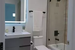 308 SW 13th Ct, Cape Coral, FL 33991 - Photo 9