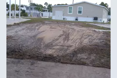 45 Dogwood Way, Fort Myers, FL 33908 - Photo 1