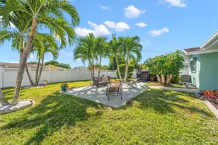 1030 SE 43rd Terrace, Cape Coral, FL 33904 - Photo 17