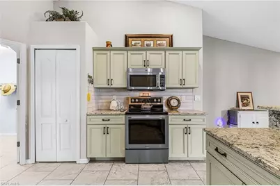 2847 NW 46th Pl, Cape Coral, FL 33993 - Photo 13