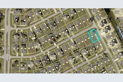 1104 NE 40th St, Cape Coral, FL 33909 - Photo 1