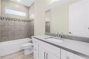 913 NW 33rd Pl, Cape Coral, FL 33993 - Photo 17